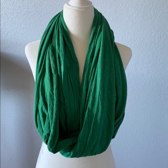 Infinity scarf - Picture 1 of 4